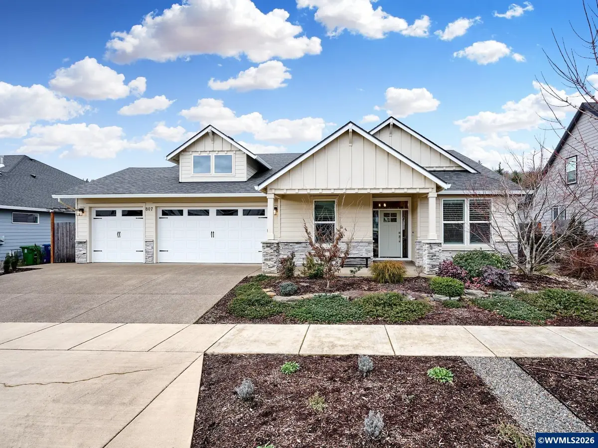 807  Ike Mooney Rd NE, Silverton, OR 97381 - Image #1