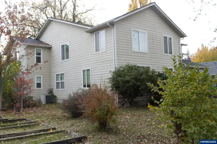 451  Oak Terrace St, Sweet Home, OR 97386 - #2