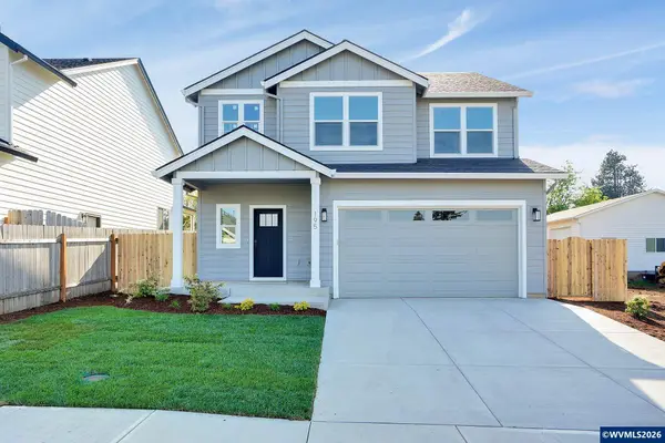 195  Iowa St, Silverton, OR 97381