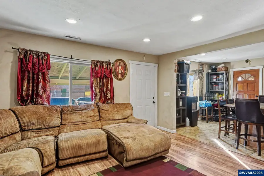 4425  York Av NE, Salem, OR 97305 - Image #3