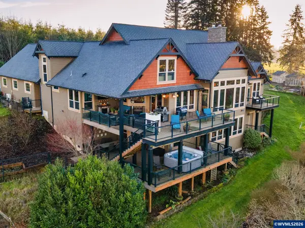 7118  Grandview Av, Scotts Mills, OR 97375