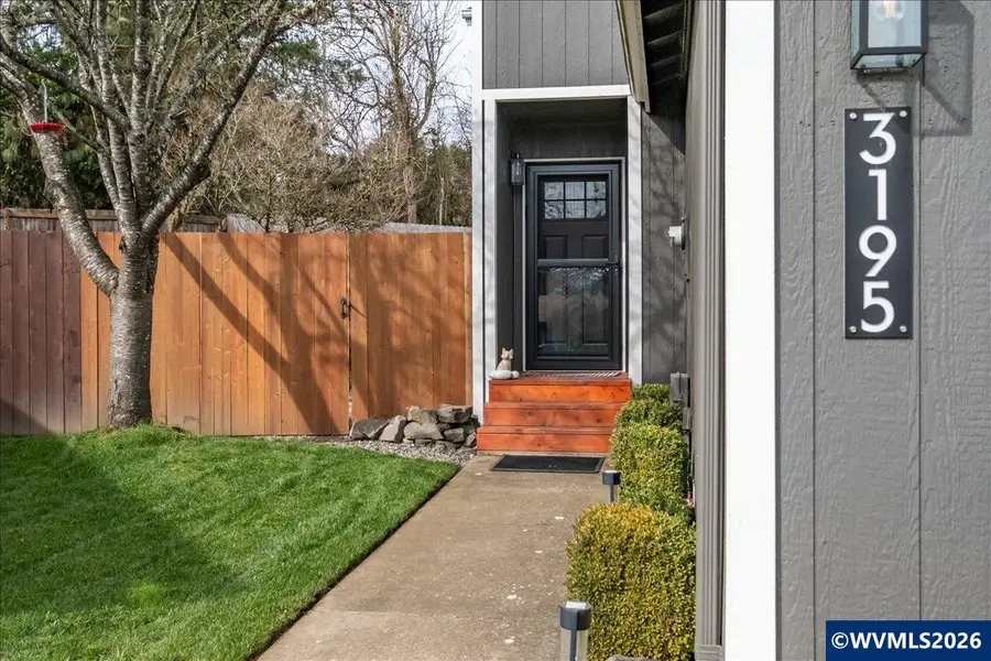 3195 NE Flintlock Pl, Corvallis, OR 97330 - #3