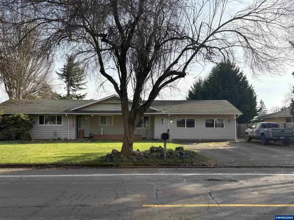 2803  Columbus St SE, Albany, OR 97322