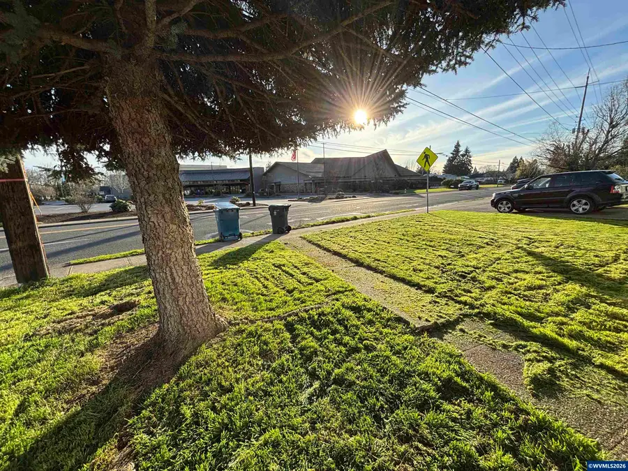 1551  Market St NE, Salem, OR 97301 - #2