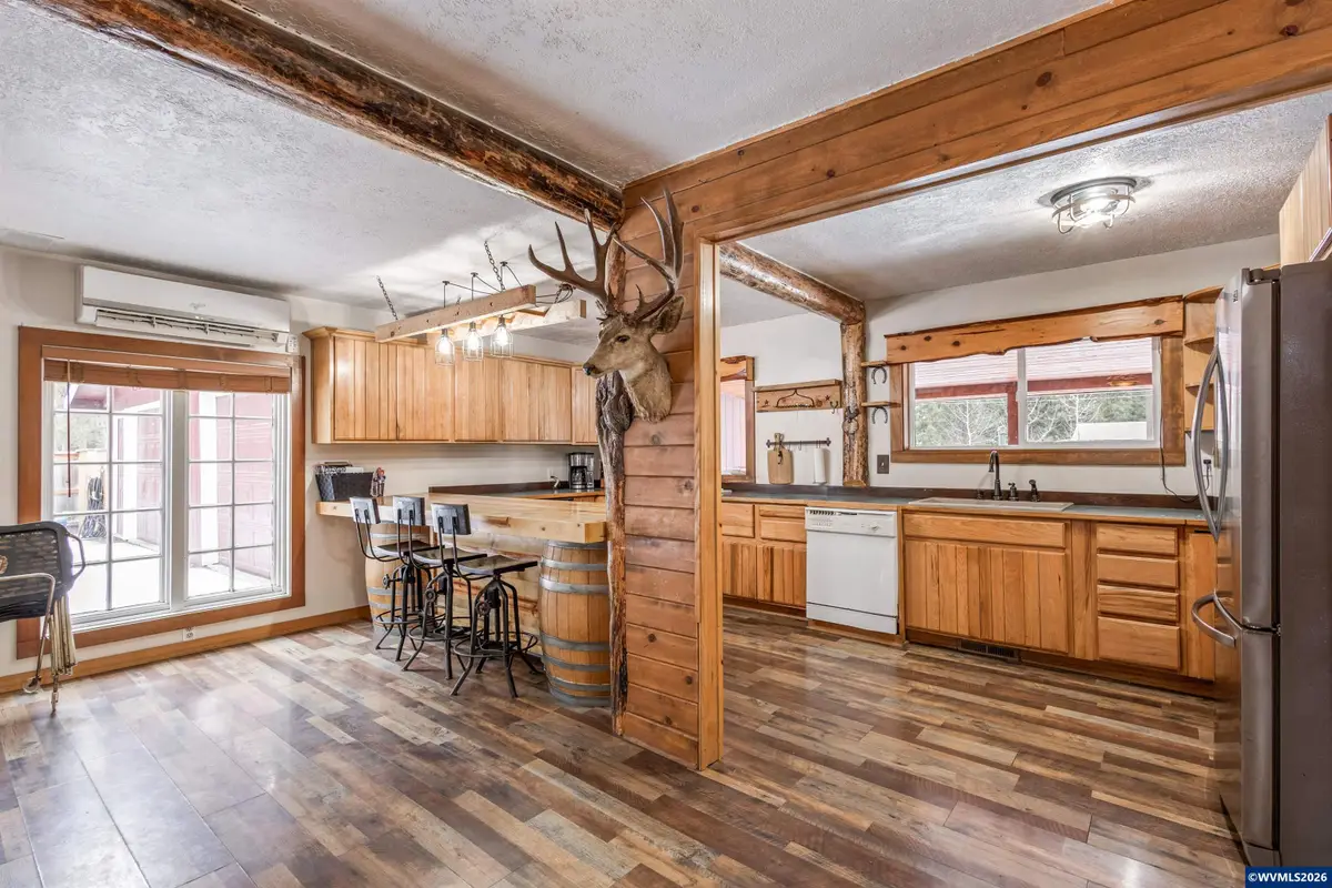 52531  Lost Ponderosa Rd, La Pine, OR 97739 - #1