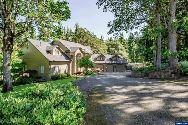 37676  Kathleen Ct, Lebanon, OR 97386