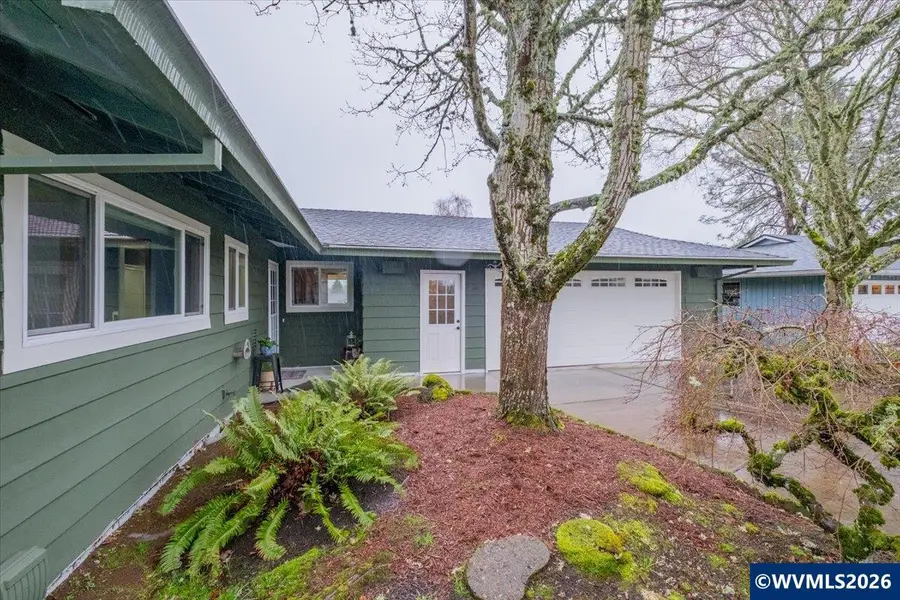 12432 SW King George Dr, King City, OR 97224 - #3