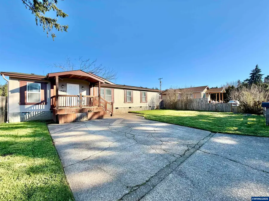 1863  Inland Wy, Springfield, OR 97477 - #3