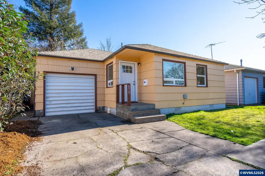 672  Catterlin Av NE, Salem, OR 97301 - #2