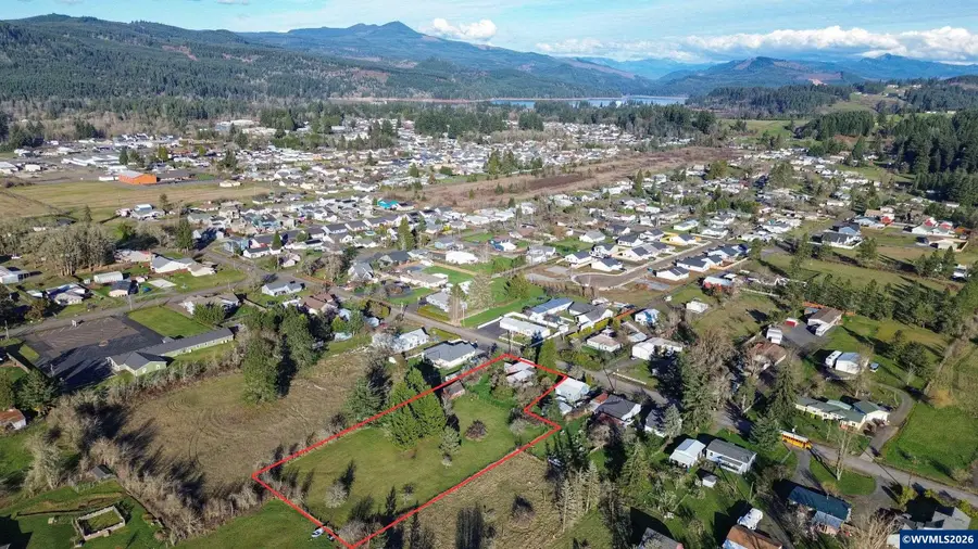 1182  43rd Av, Sweet Home, OR 97386 - #2