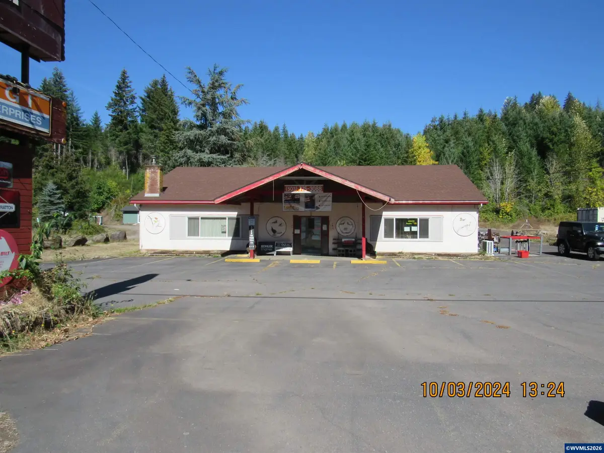 714 N Santiam Hwy, Gates, OR 97346 - #1