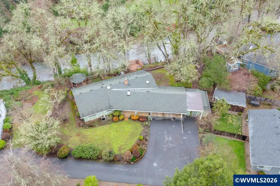 989 SW Hunter St, Dallas, OR 97338 - #3