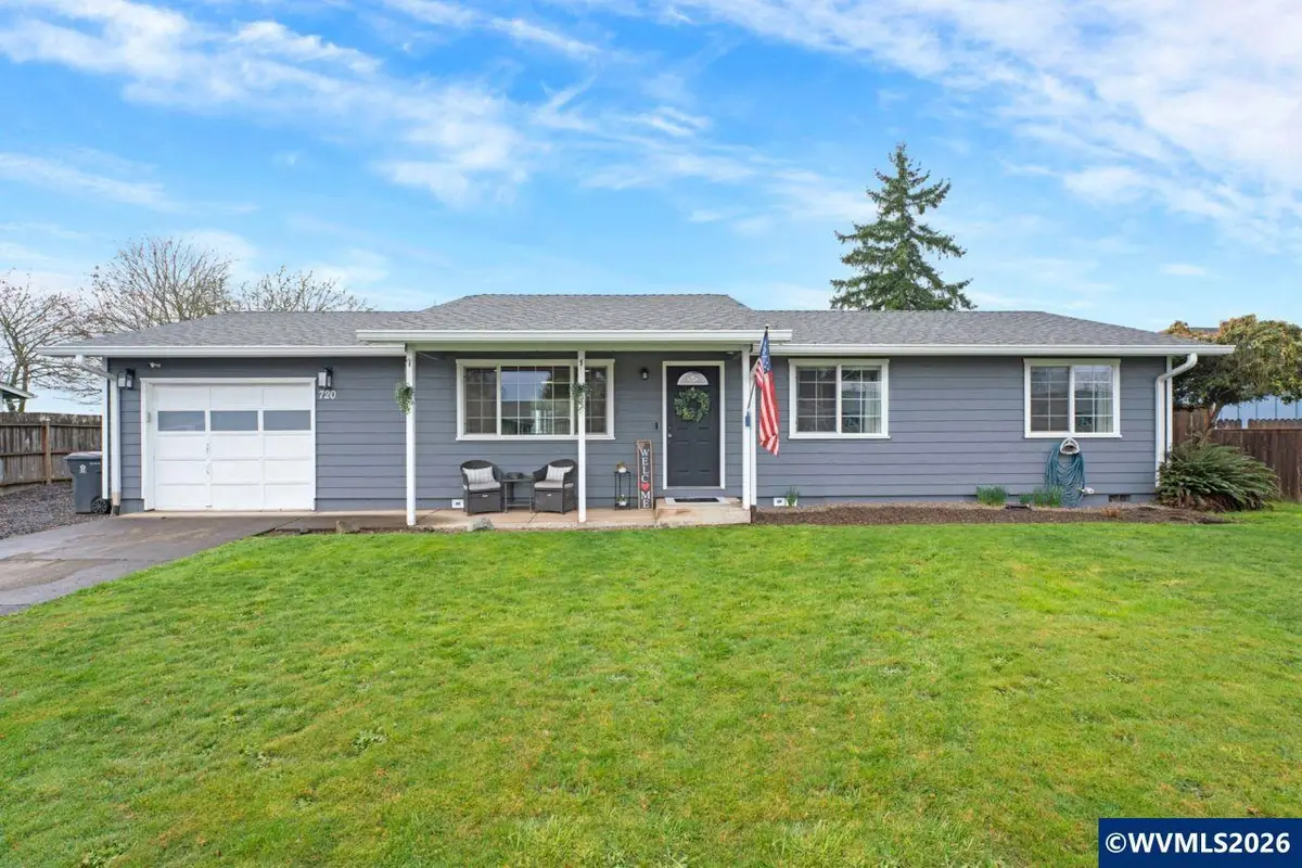 720 W Airway Rd, Lebanon, OR 97355 - #1