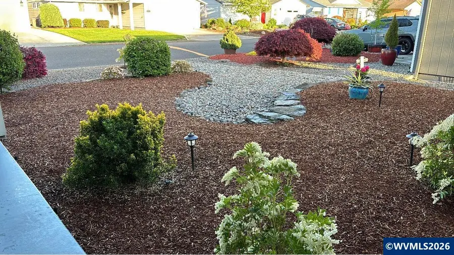 403 E Clackamas Cir, Woodburn, OR 97071 - #2
