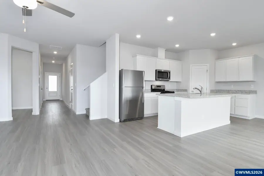 1355  Owl Av, Woodburn, OR 97071 - #2