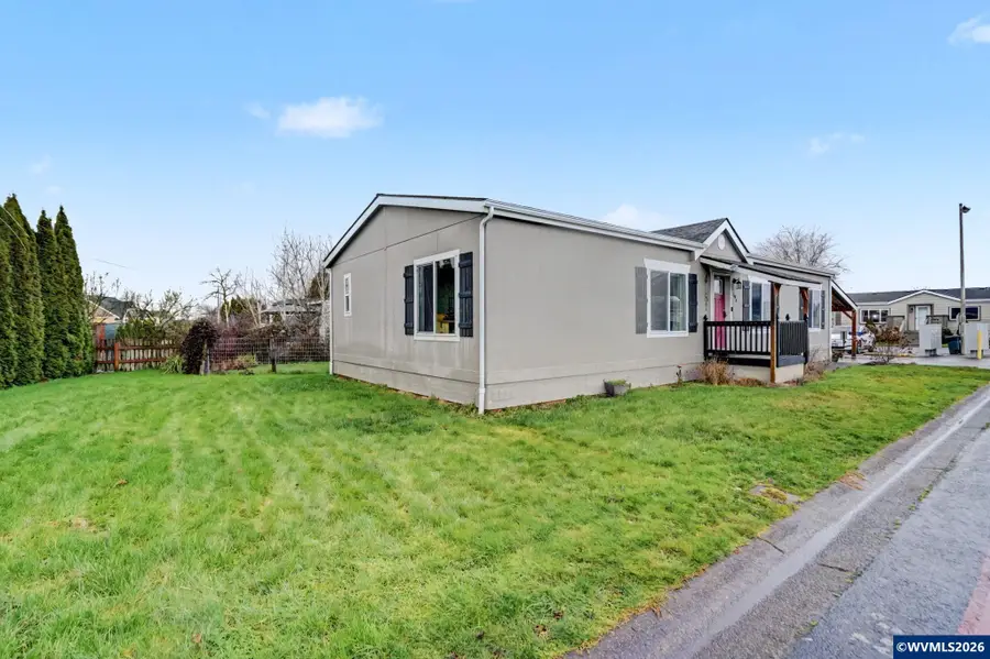 104  Essex Dr SE, Aumsville, OR 97325 - #3