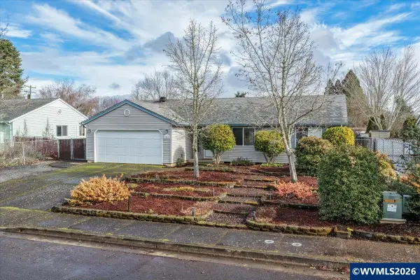 2963 S 7th Pl, Lebanon, OR 97355