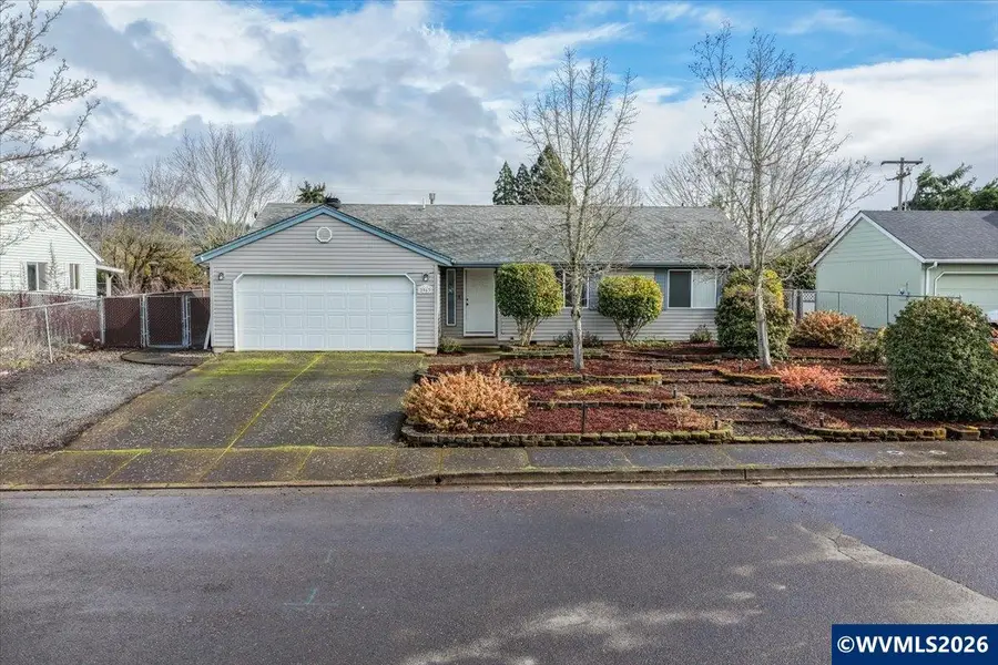 2963 S 7th Pl, Lebanon, OR 97355 - #2