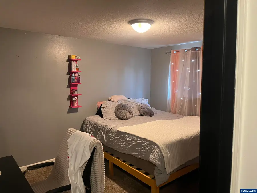 4664  Kingston Ct NE, Salem, OR 97305 - #3