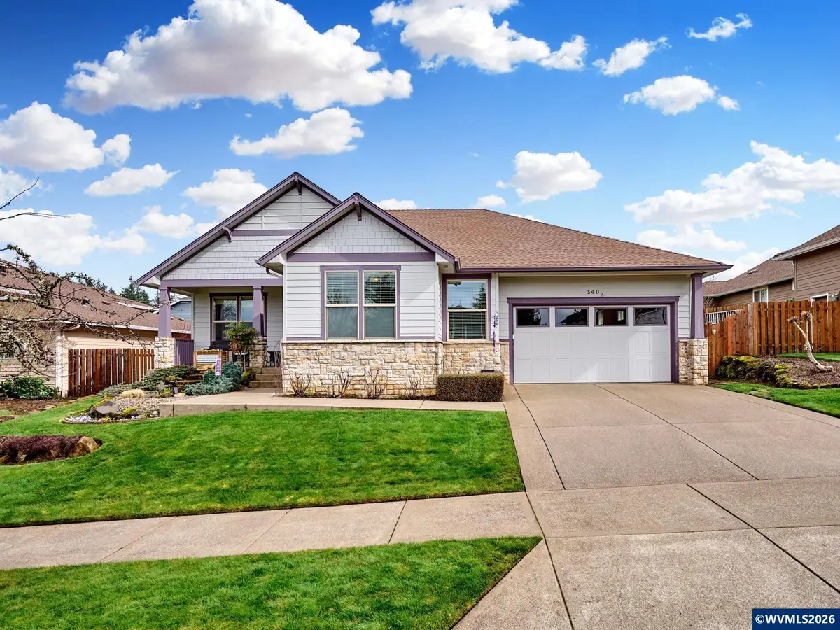 540  Yapa Dr, Silverton, OR 97381 - #1