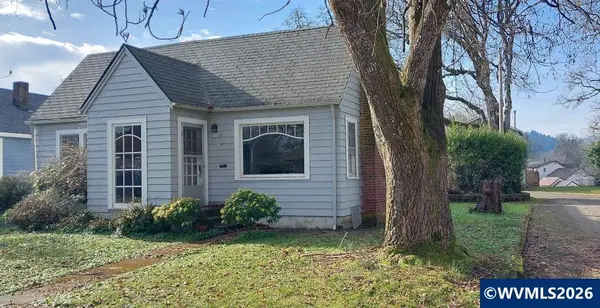 923 SW Ellis St, Dallas, OR 97338