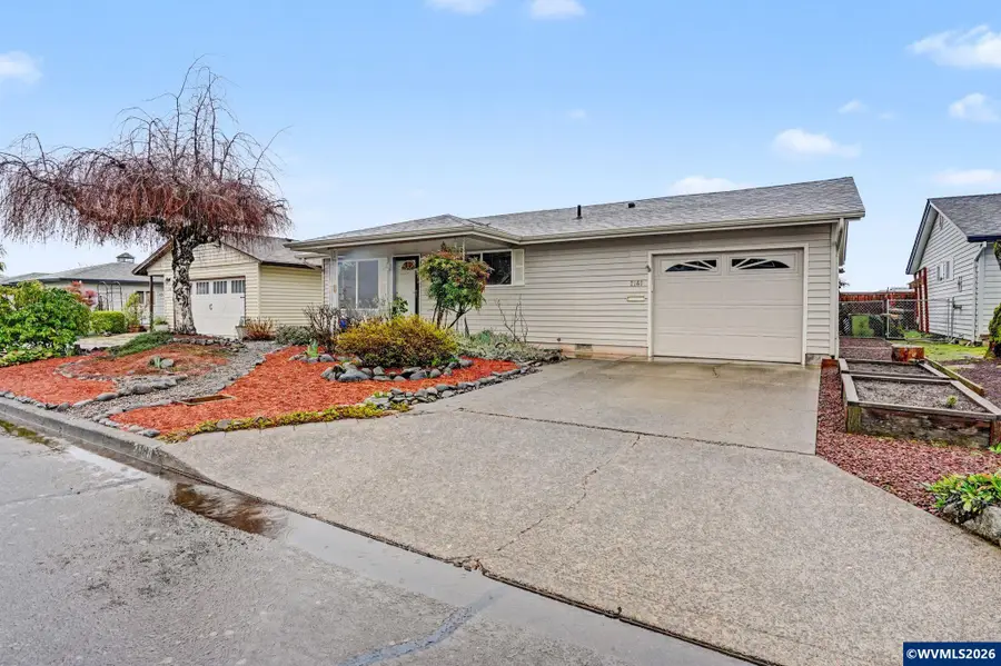 2160  Santiam Dr, Woodburn, OR 97071 - #3