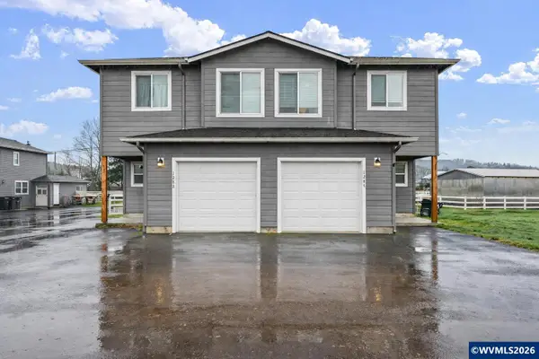 1284  44TH Av, Sweet Home, OR 97386