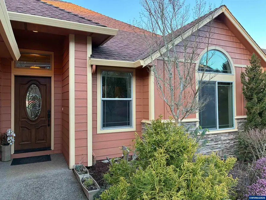 137  Miranda Av SE, Salem, OR 97306 - #2