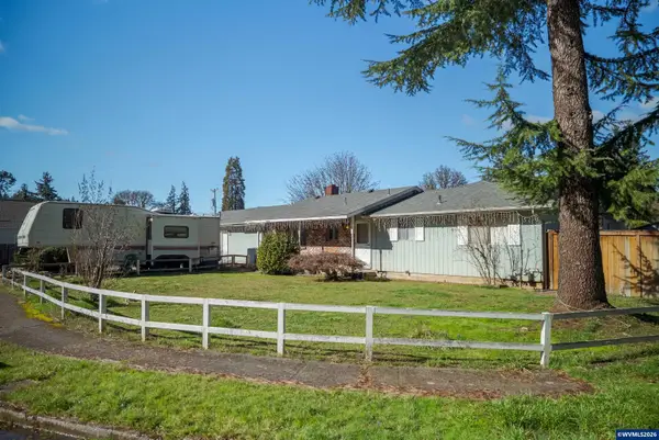 1160  Cedar St, Sweet Home, OR 97386