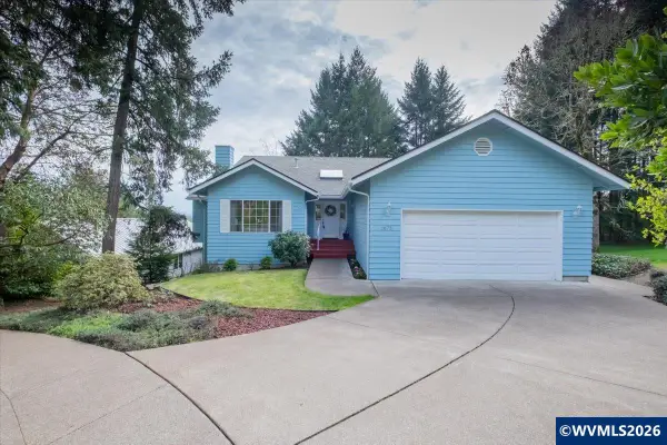1075 NW Charlemagne Pl, Corvallis, OR 97330