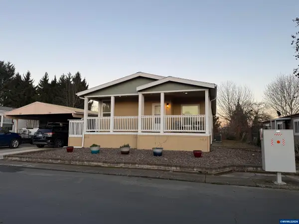 300  LaCreole Dr, Dallas, OR 97338