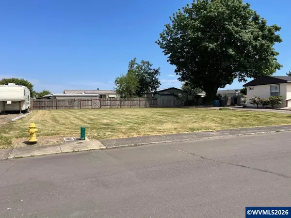 11842  Chateau Dr NE, Woodburn, OR 97071