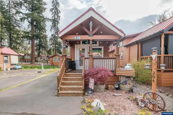 8372  Enchanted Way #204 Wy SE, Turner, OR 97392