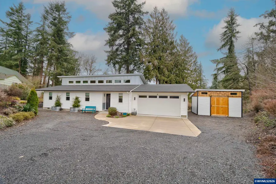 1720  9th Av, Sweet Home, OR 97386 - #2