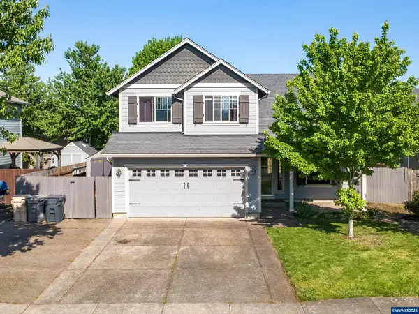 274 SW Bell Dr, Dallas, OR 97338