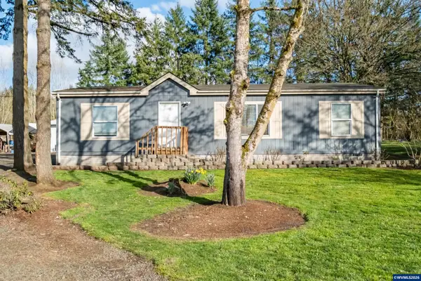 38423  Century Dr NE, Albany, OR 97322