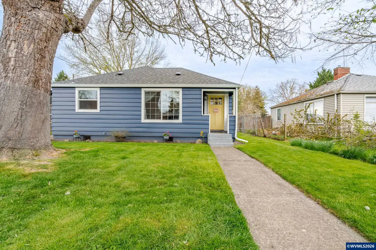 221  Jennings St, Lebanon, OR 97355 - #1