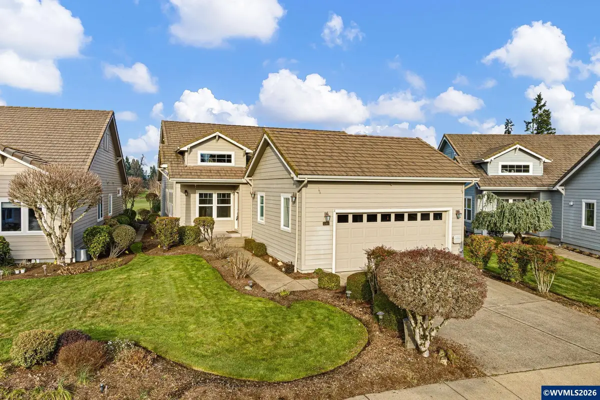 240  Magnolia Dr, Creswell, OR 97426 - #1