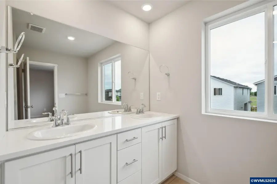 740  Merriott Ln, Woodburn, OR 97071 - #3