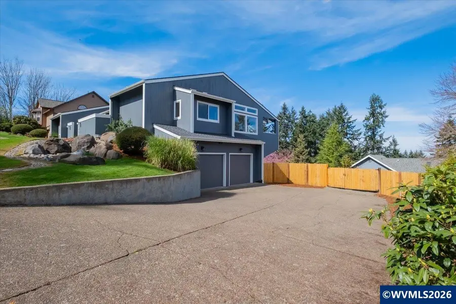 2455 W 29th Av, Eugene, OR 97405 - #3