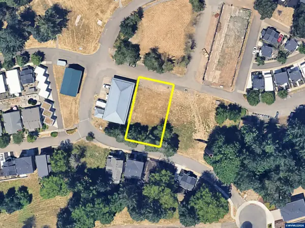 3976  Cousteau Dr SE, Salem, OR 97302