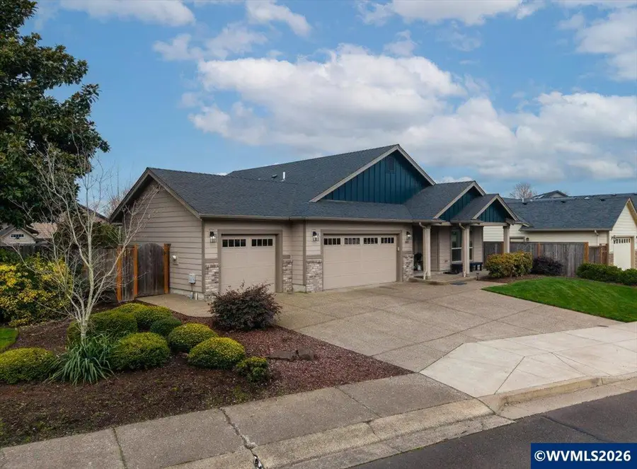 3657  Mountain View Dr SE, Albany, OR 97322 - #3