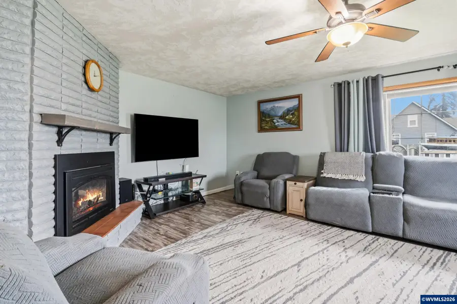 765  13th Av SE, Albany, OR 97322 - #3