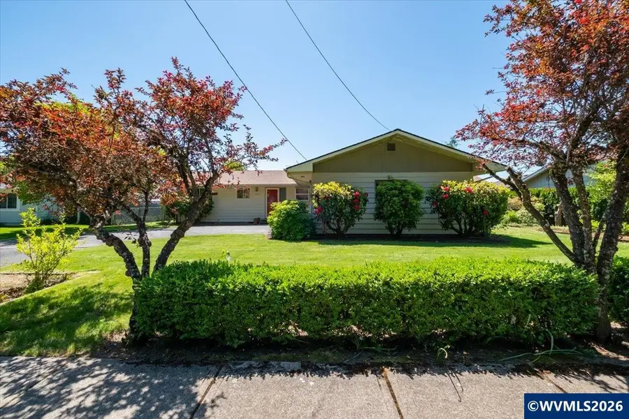 1907 SE Miller Av, Dallas, OR 97338 - #2