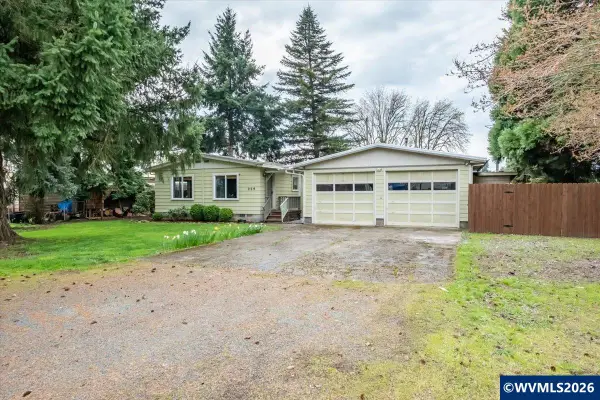 304  Moyer St, Brownsville, OR 97327