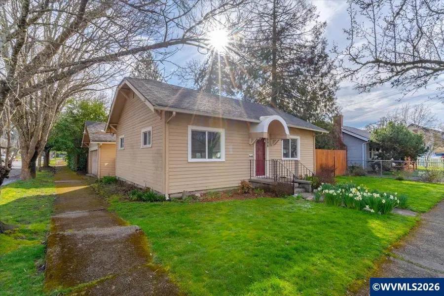 696  Breys Av NE, Salem, OR 97301 - #2