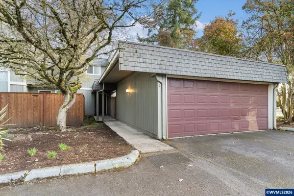 1500  Norkenzie #4 Rd, Eugene, OR 97401