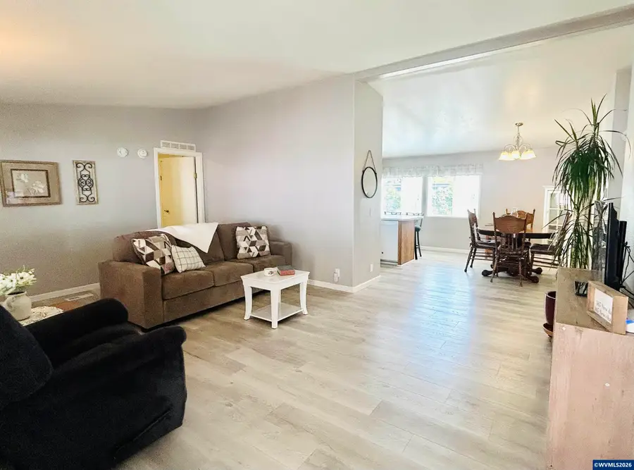 340 NE Crest St, Sublimity, OR 97385 - #3