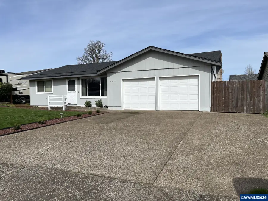 1024 SW Bryson St, Dallas, OR 97338 - #2