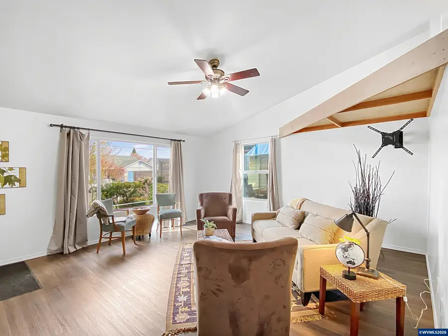 1078 S 7th St, Independence, OR 97351 - #3